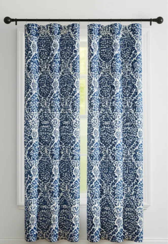 13 Genius No-Sew Curtain Ideas Every Renter Will Love (No Drilling Needed!) how to hang curtains without drilling