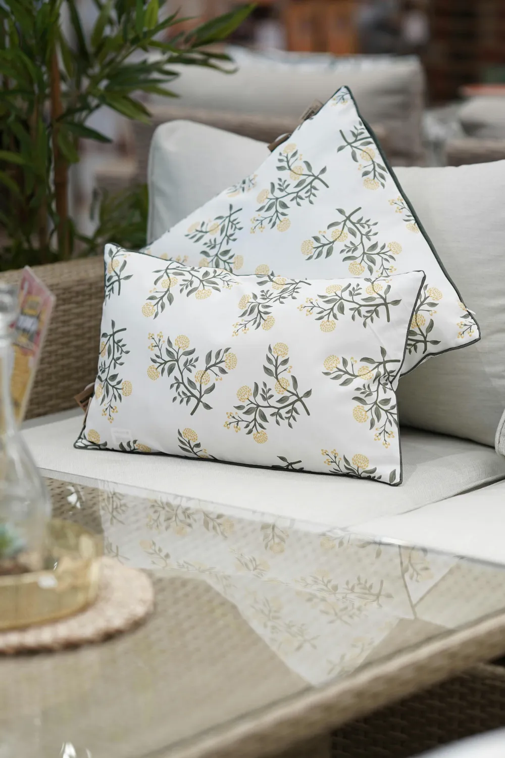 How to Remove Mildew from Outdoor Cushions (Step-by-Step Guide) how to remove mildew from outdoor cushions