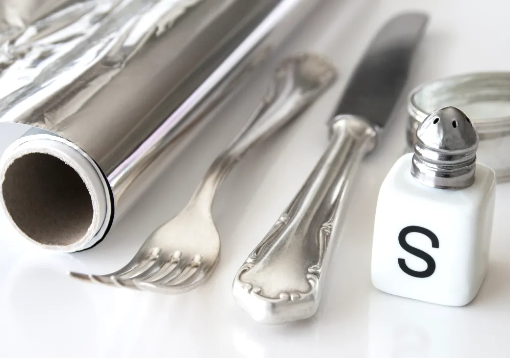 6 ways to clean silver with aluminum foil